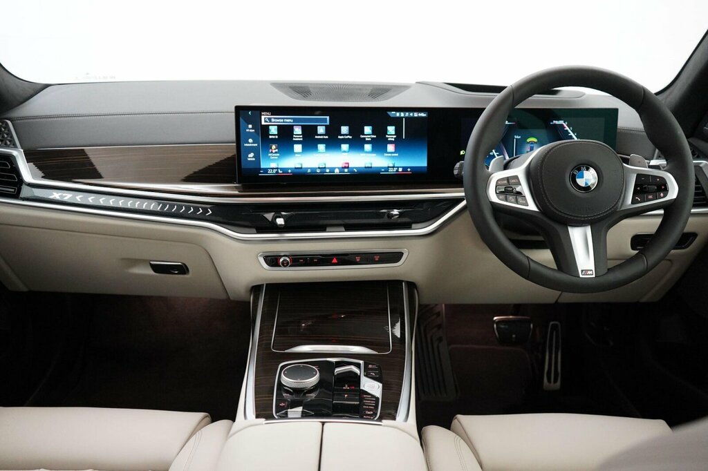 BMW i7 60 M Sport Grey #39