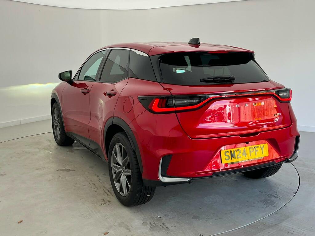 Lexus LBX 1.5 Vvt-ie Premium Plus E-cvt Euro 6 Ss SM24PFY Red #4