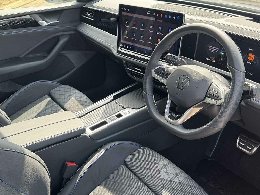 Volkswagen Passat 1.5 Tsi Ehybrid 272 R-line Dsg Grey #6