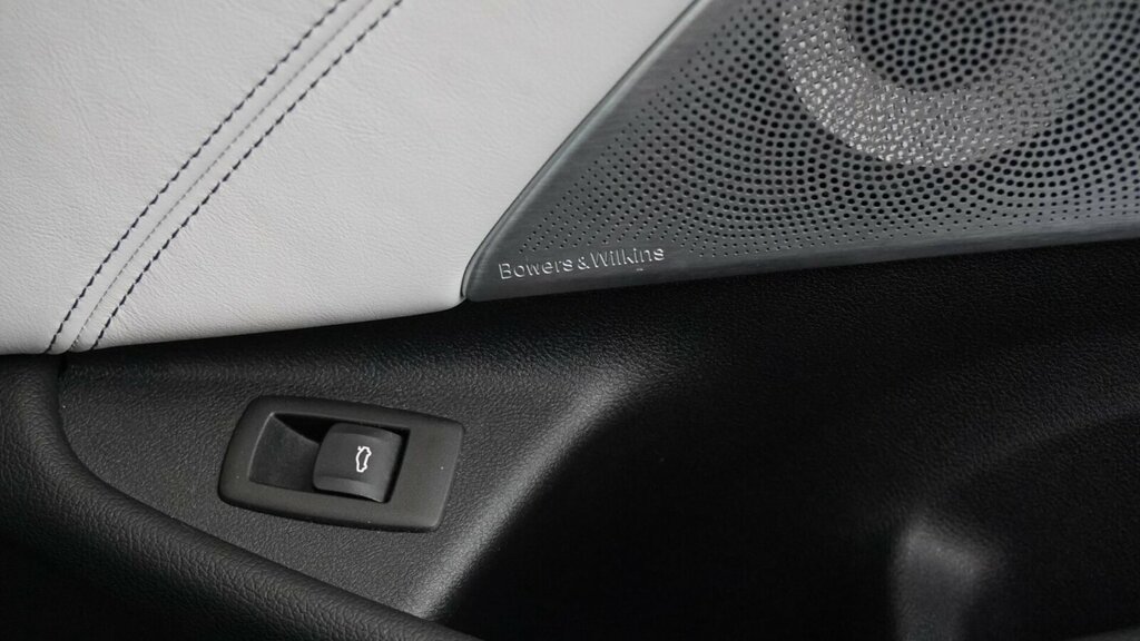 BMW M5 M5 Competition Black #31