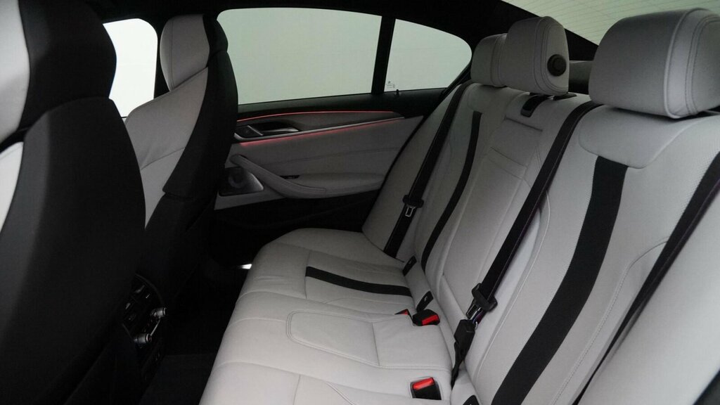 BMW M5 M5 Competition Black #29