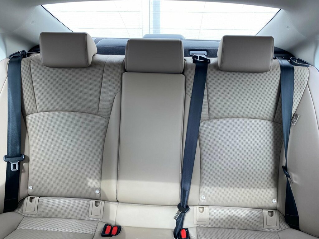 Lexus ES Premium Pack #42