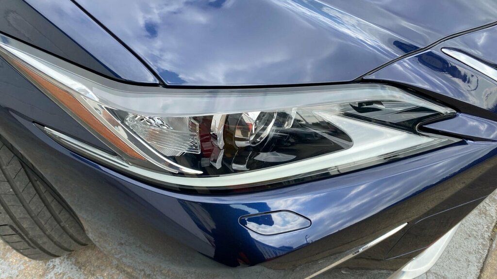 Lexus ES Premium Pack #21