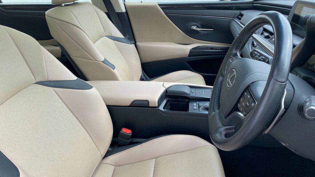 Lexus ES Premium Pack #13