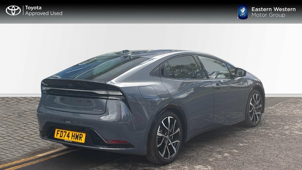 Toyota Prius 2.0 13.6Kwh Excel Cvt Euro 6 Ss FD74HWR Grey #2