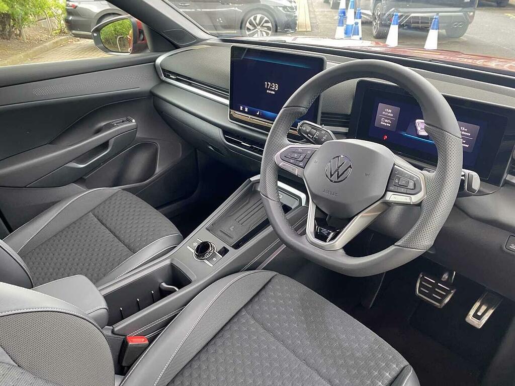 Volkswagen T-Roc 1.5 Etsi 150 R-line Dsg SL26NCU Red #6