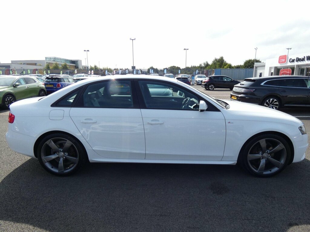 Audi A4 2.0 Tfsi Black Edition S Tronic Quattro Euro 5 SG61BXO White #6