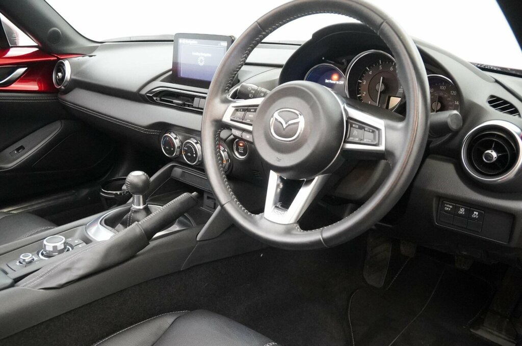 Mazda MX-5 Sport Tech White #9