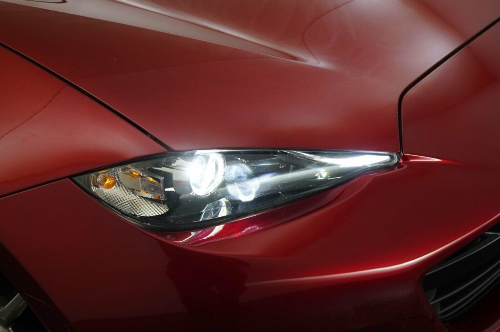 Mazda MX-5 Sport Tech White #25