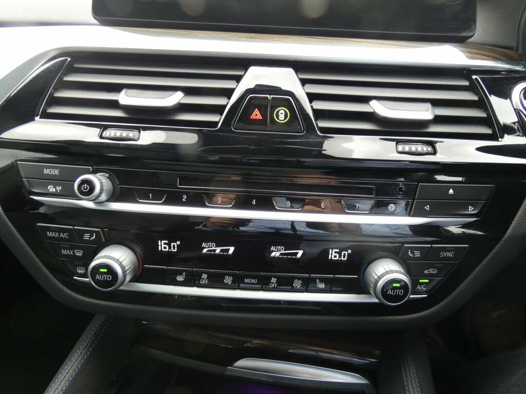 BMW 6 Series  Black #24