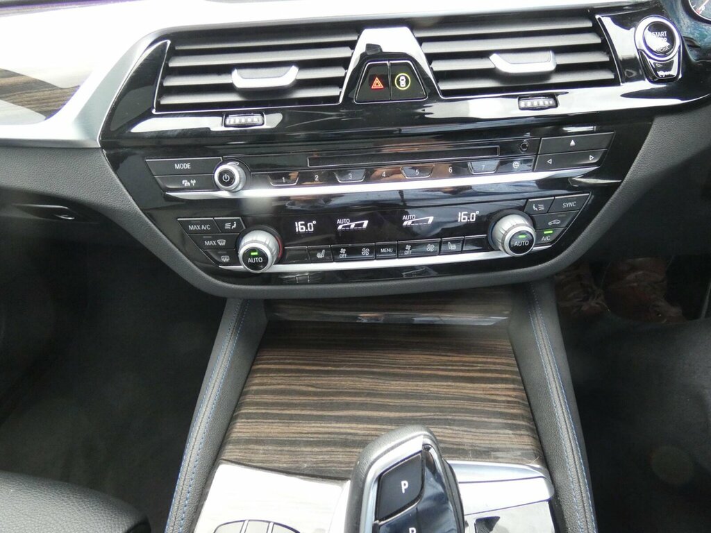 BMW 6 Series  Black #37