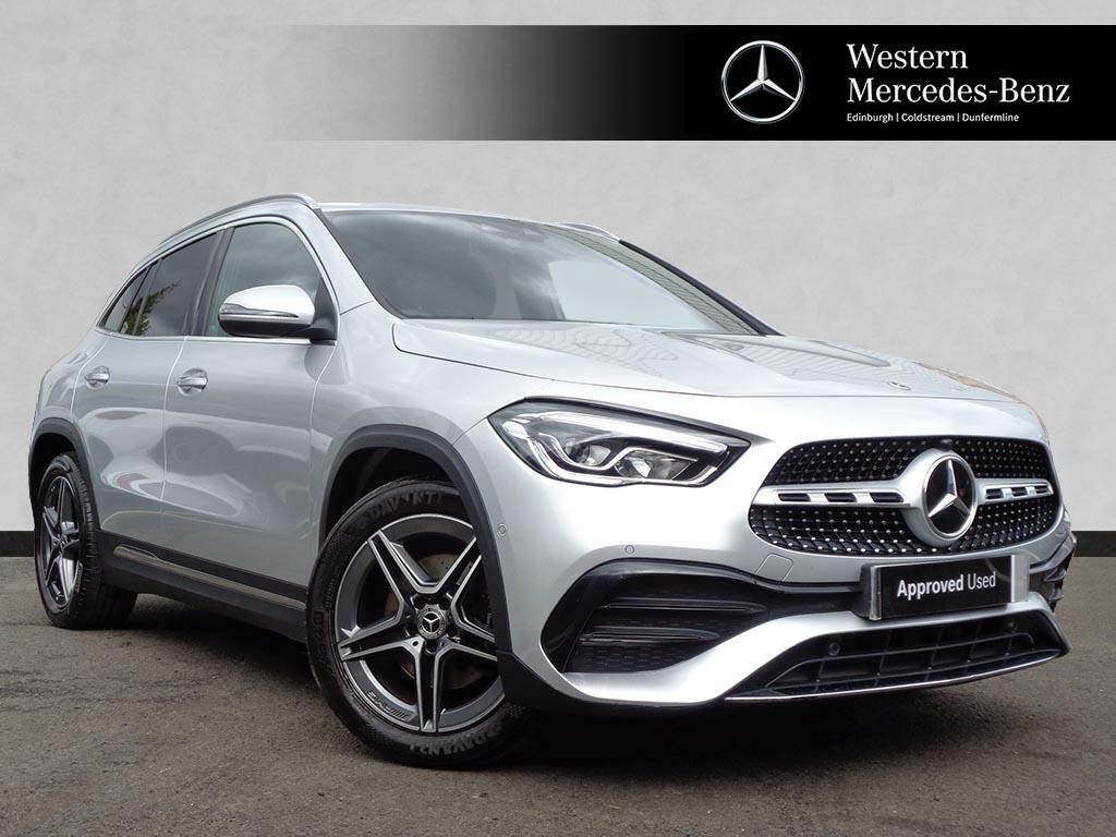 Mercedes-Benz GLA Class Gla 200 Amg Line Premium Silver