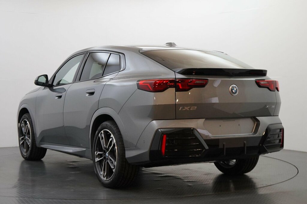 BMW iX2 30 66.5Kwh M Sport Suv Xdrive 1 Grey #3