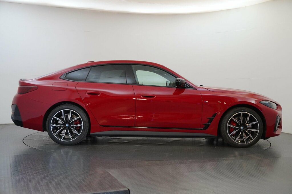 BMW i4 440Kw M60 83.9Kwh Red #6