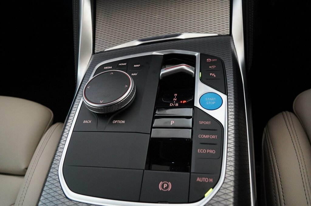 BMW i4 M60 Black #18
