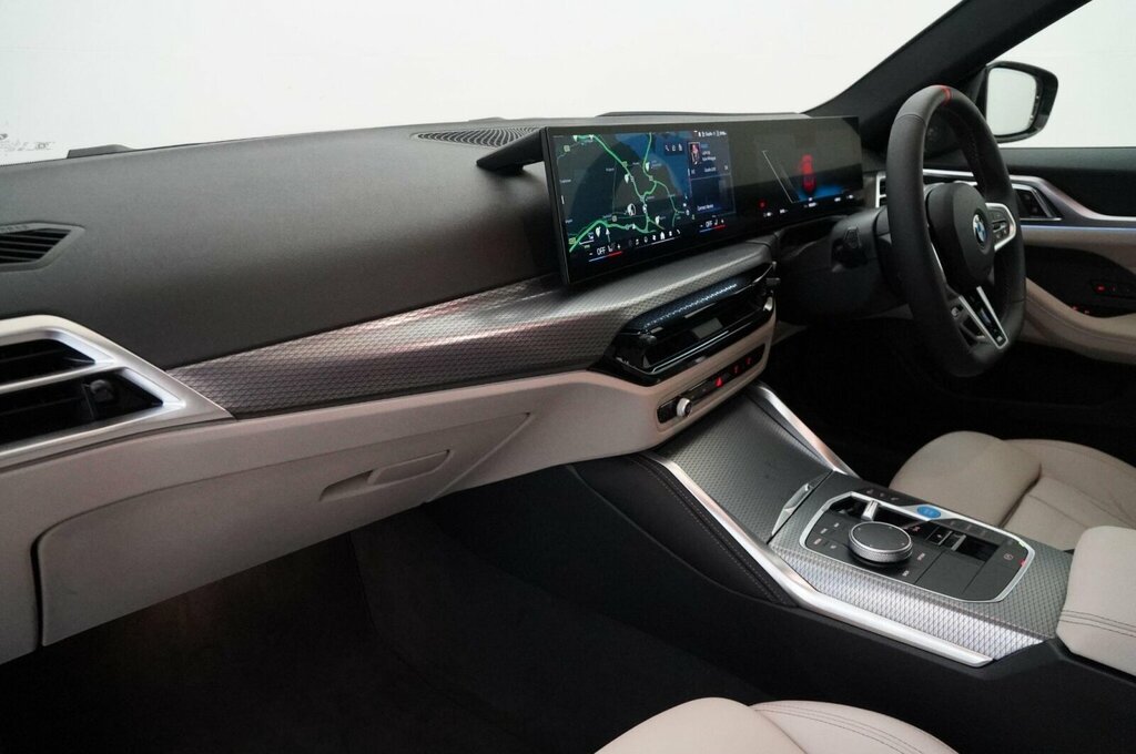 BMW i4 M60 Black #11