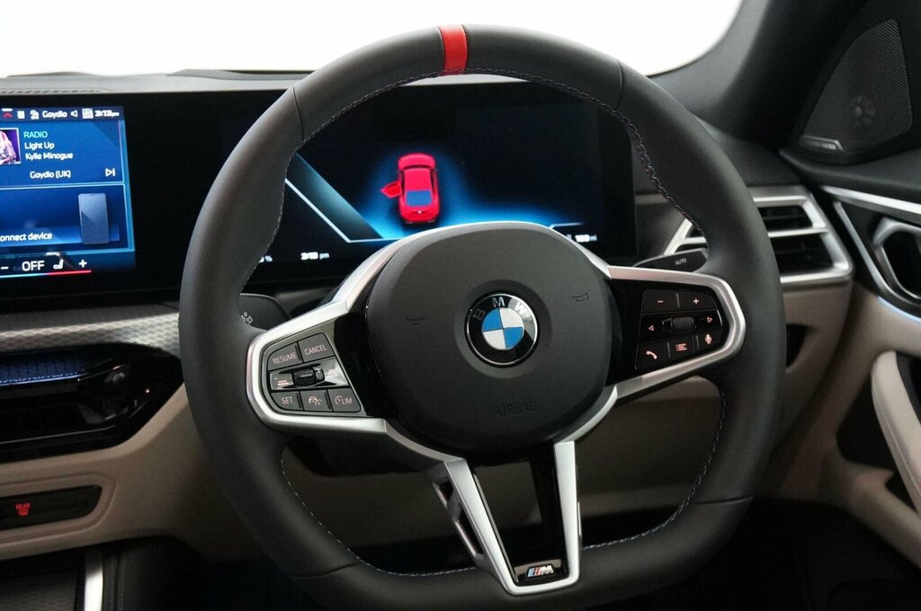 BMW i4 M60 Black #32