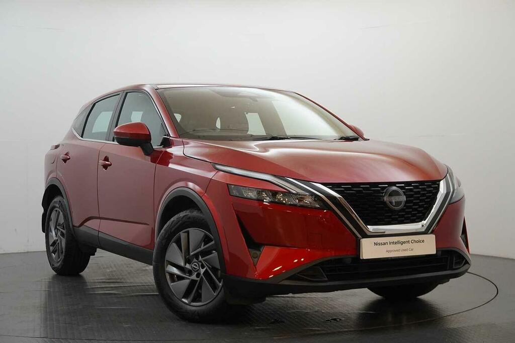 Nissan Qashqai 1.3 Dig-t Mh 140 Acenta Premium With Rear View Cam Red