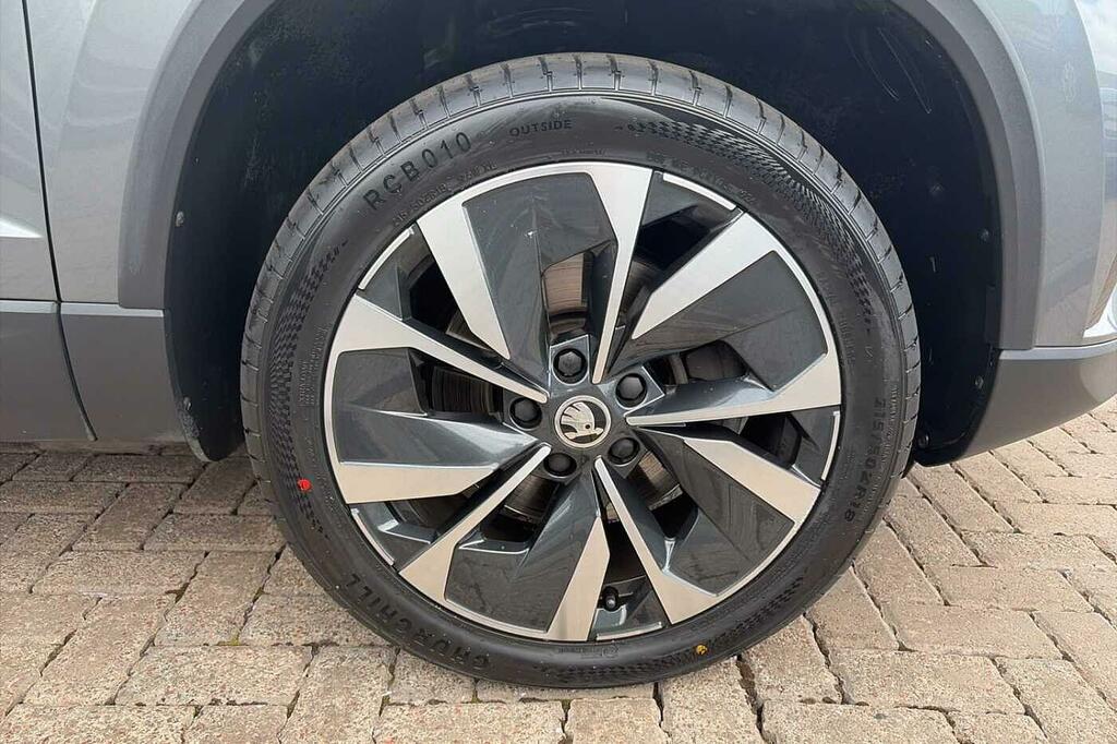Skoda Karoq 1.5 Tsi Se L Dsg SM24BKF Black #5