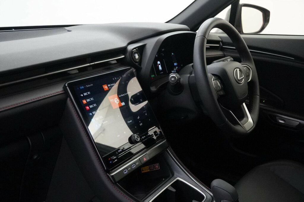 Lexus LBX 1.5 Premium Plus E-cvt  #10