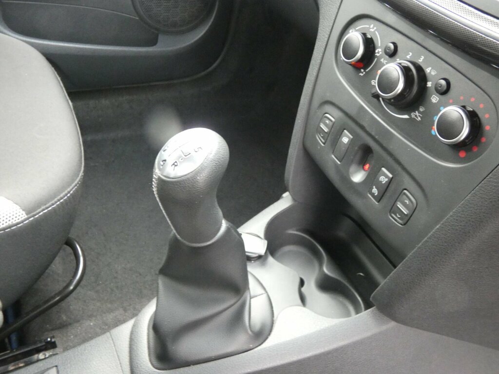 Dacia Sandero Stepway Hatchback Grey #18
