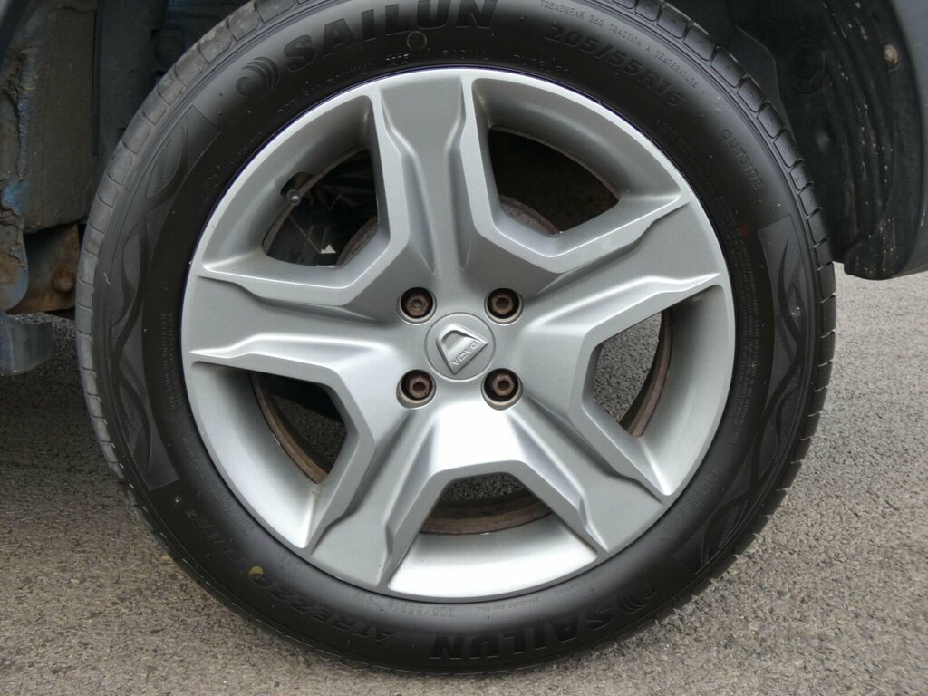 Dacia Sandero Stepway Hatchback Grey #22