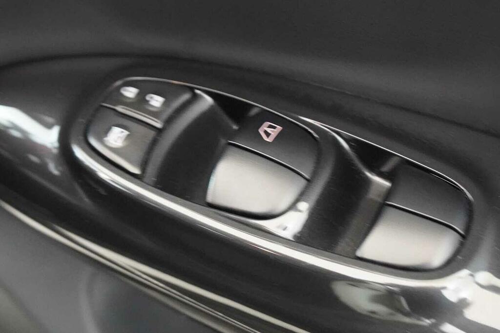 Nissan Juke Tekna Dci Grey #35