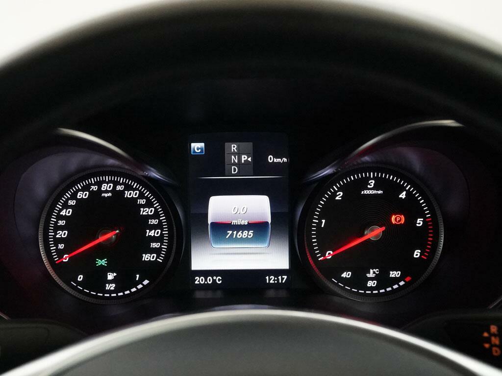 Mercedes-Benz C Class C220 Bluetec Amg Line White #4