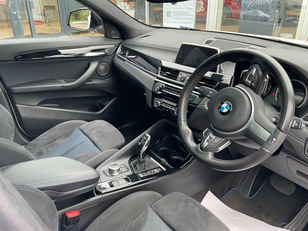 BMW X2 Black #9