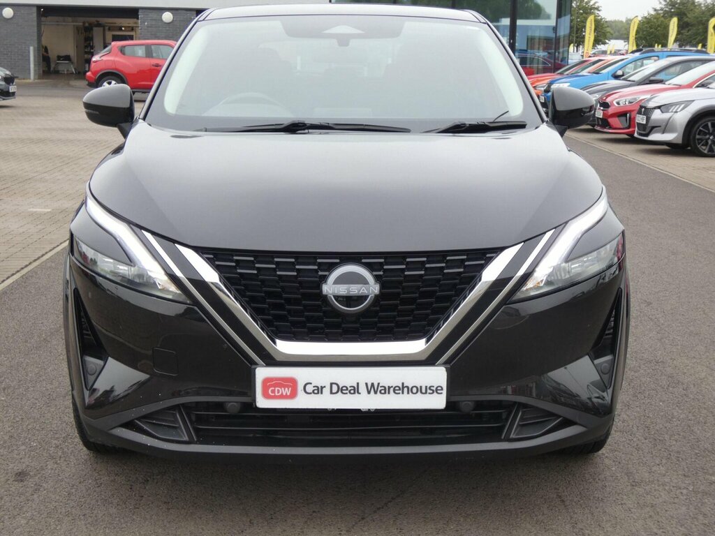 Nissan Qashqai 1.3 Dig-t Mh Acenta Premium Black #3