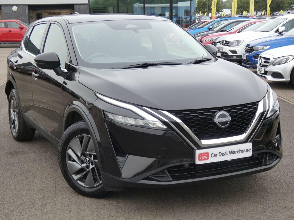 Nissan Qashqai 1.3 Dig-t Mh Acenta Premium Black #5