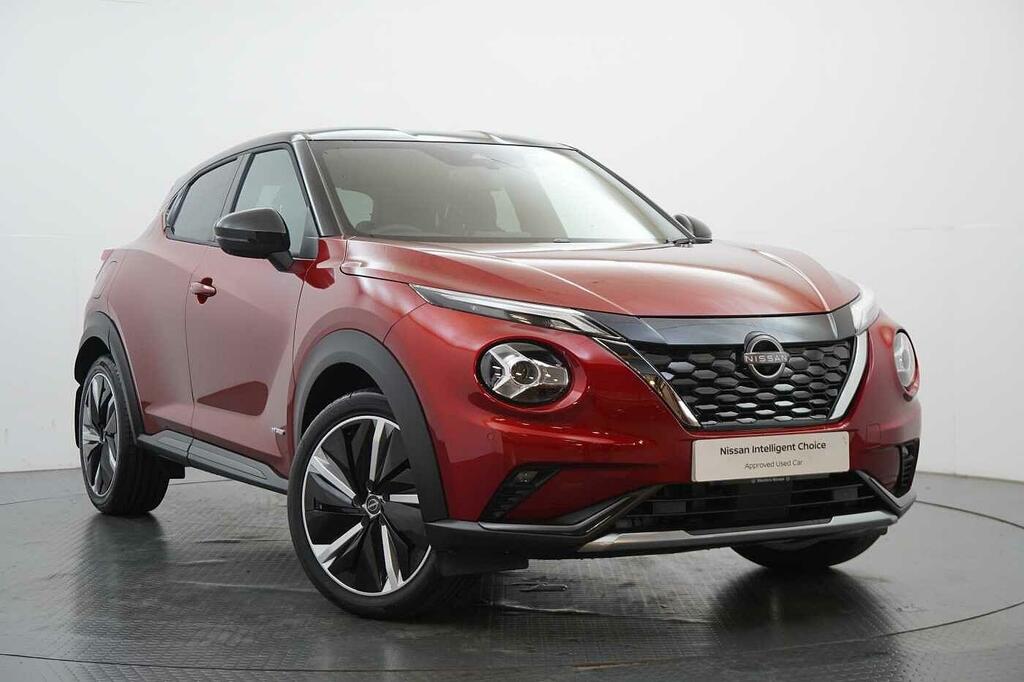 Nissan Juke 1.6 143 Hev Hybrid Tekna With Bose Audio And Red