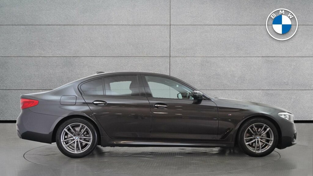 BMW 5 Series 520I M Sport Grey #3