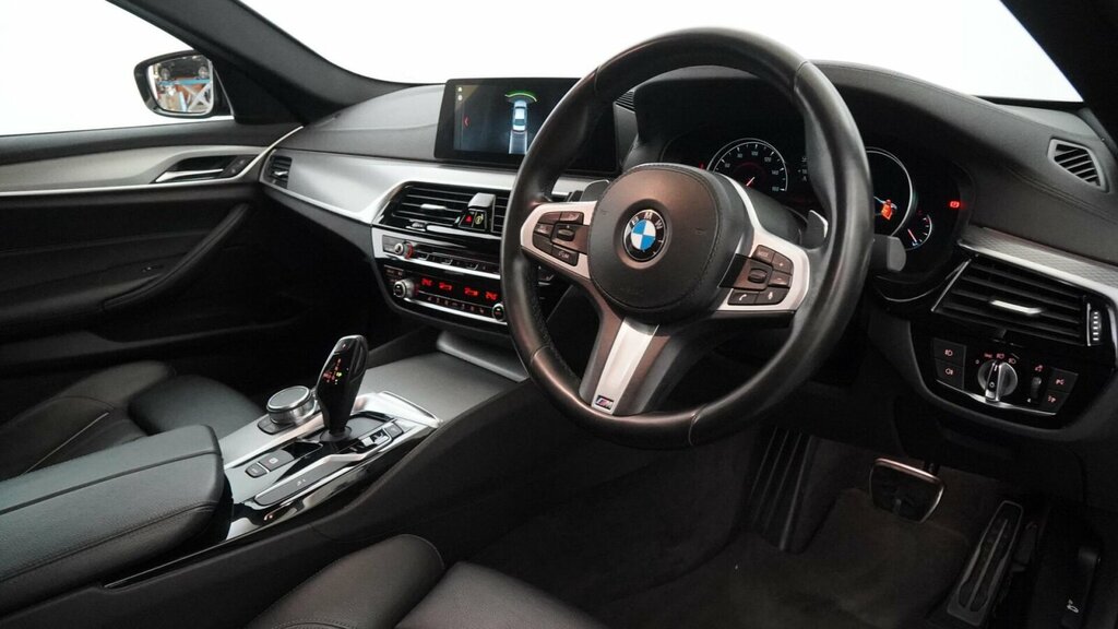 BMW 5 Series 520I M Sport Grey #6