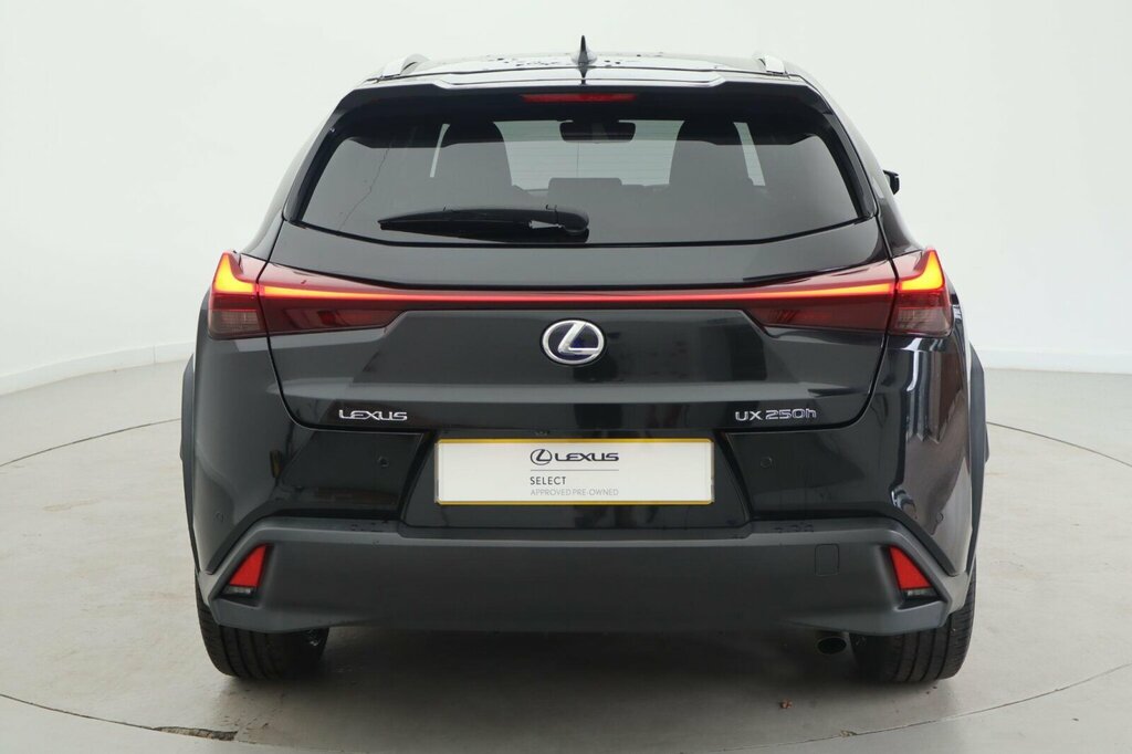 Lexus UX 250H White #6