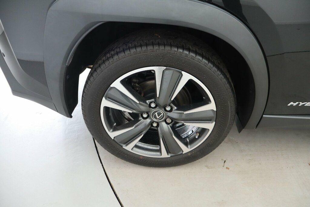 Lexus UX 250H White #23