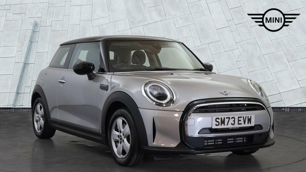 Mini Hatch 1.5 Cooper Classic Hatchback Steptronic SM73EVW Silver