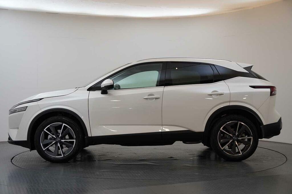 Nissan Qashqai 1.3 Dig-t Mh Tekna White #5