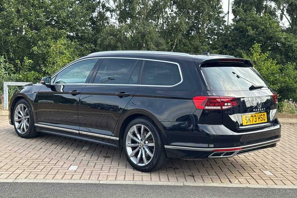 Volkswagen Passat 1.5 Tsi Evo R-line Dsg Black #3