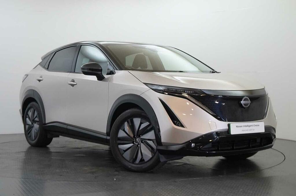 Nissan Ariya 225Kw Advance 87Kwh 22Kwch E-4orce Silver