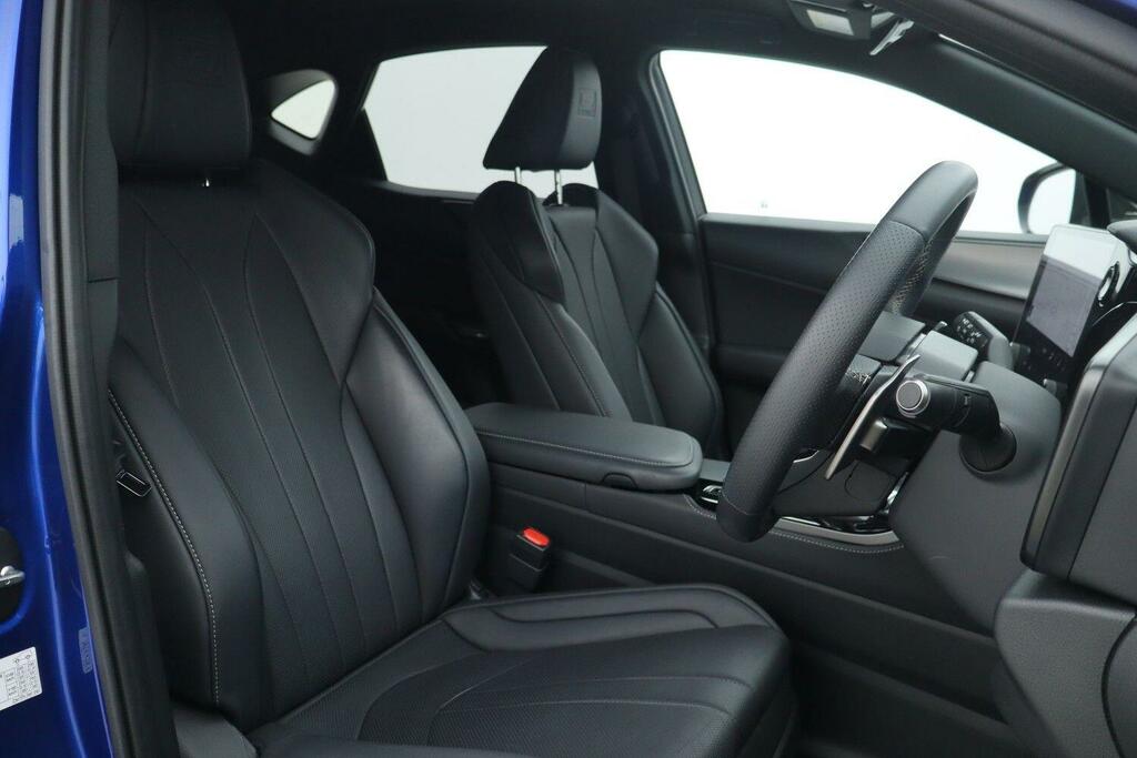 Lexus NX 450H Plus White #11