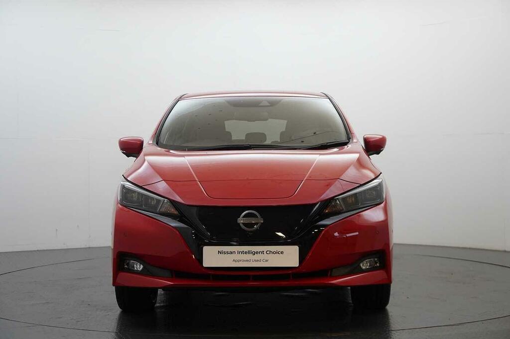 Nissan Leaf E 59Kw Tekna With Bose Audio And Pro Pilot T Red #4