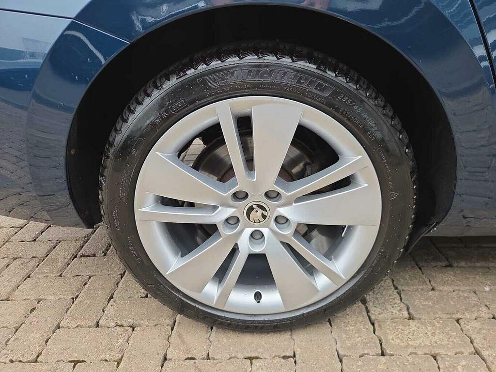 Skoda Superb 2.0 Tdi Cr 200 Se L Dsg Blue #5