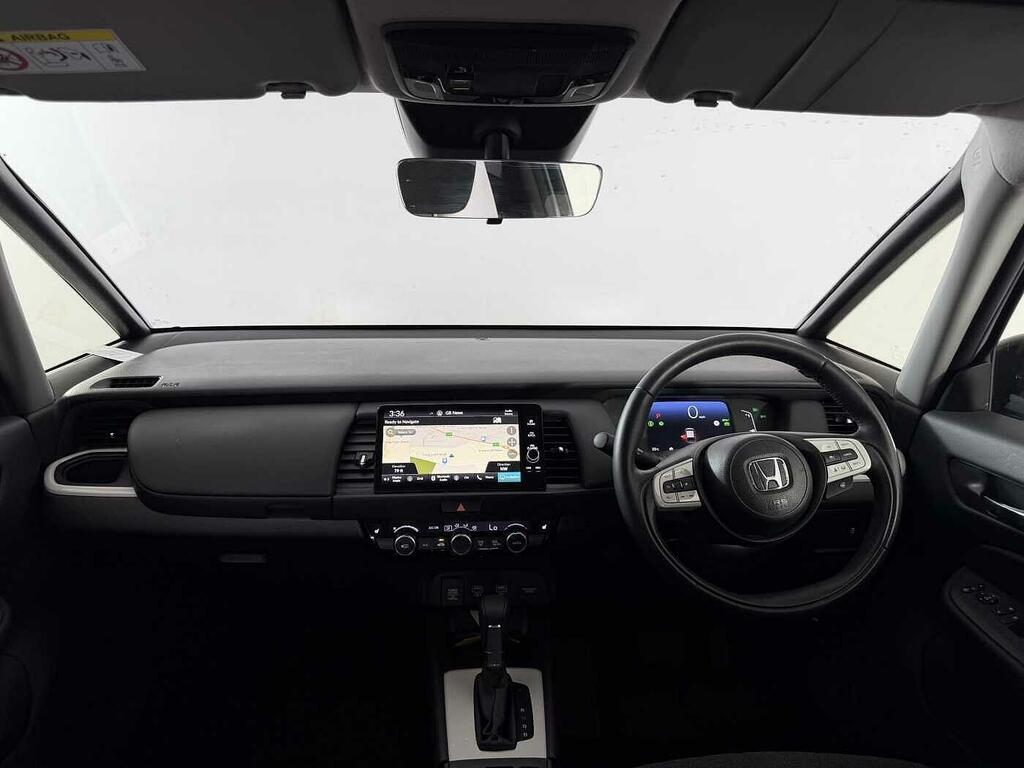 Honda Jazz 1.5 I-mmd Hybrid Advance Ecvt White #4