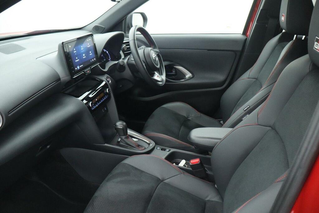 Toyota Yaris Cross 1.5 Vvt-h Gr Sport E-cvt Euro 6 Ss Red #5