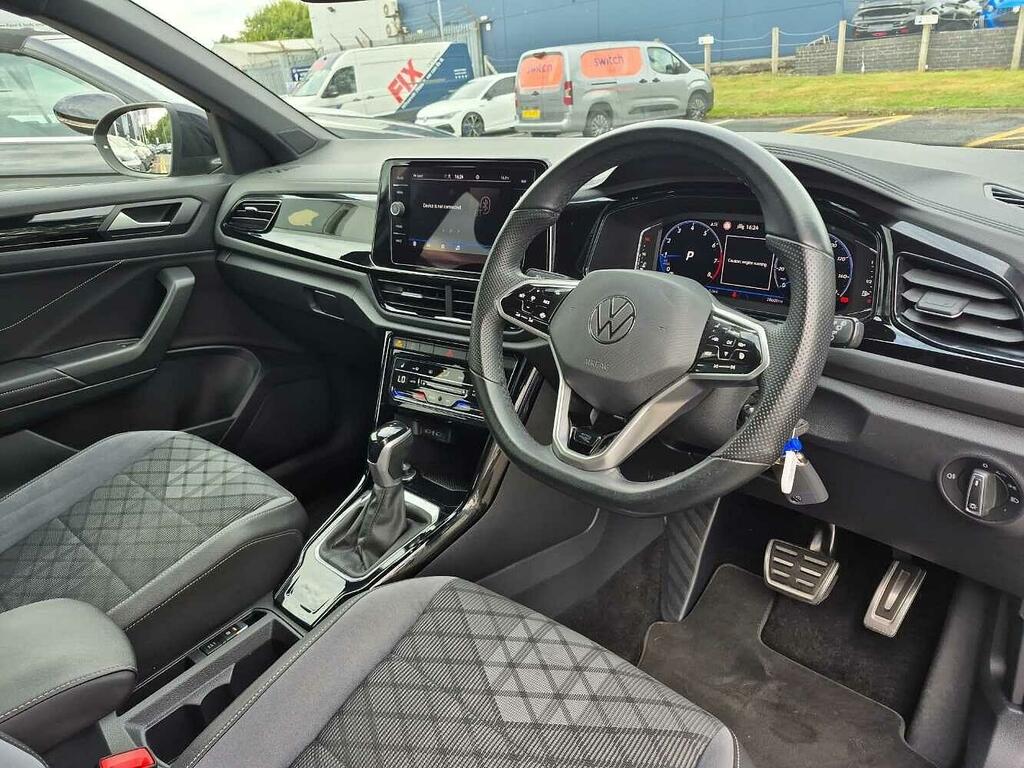 Volkswagen T-Roc R-line 1.5 Tsi 150Ps 7-Speed Dsg Black #6