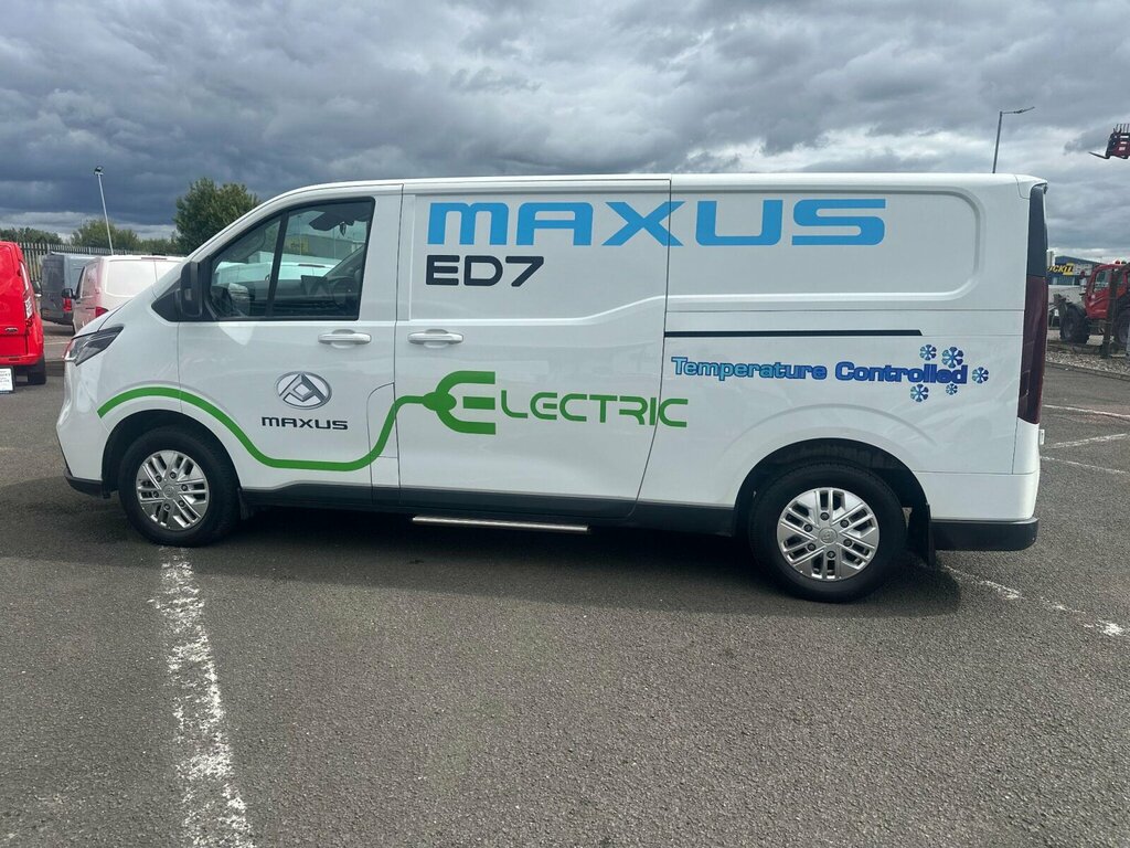 Maxus Deliver 7 Fridge Van L2h1 88Kwh My24 White #5
