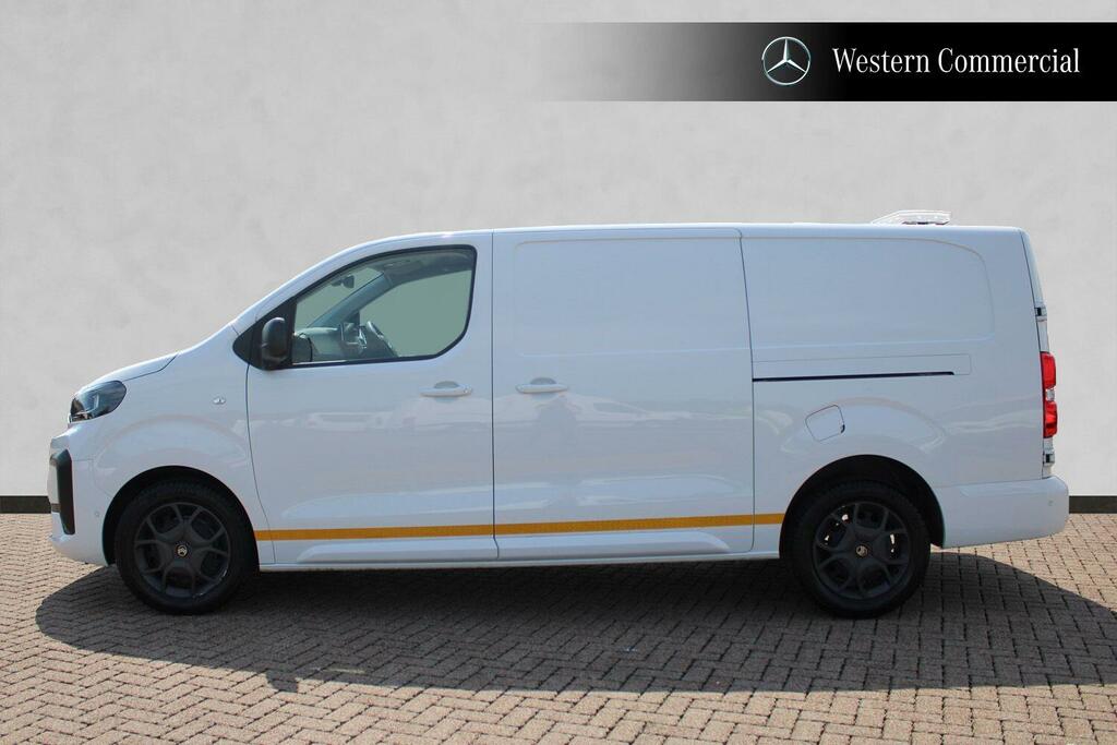 Citroen Dispatch 1.5 Bluehdi 120Ps Van Driver KM74MSV White #6