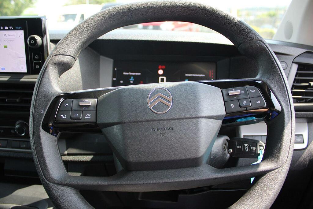 Citroen Dispatch Dispatch Driver White #16