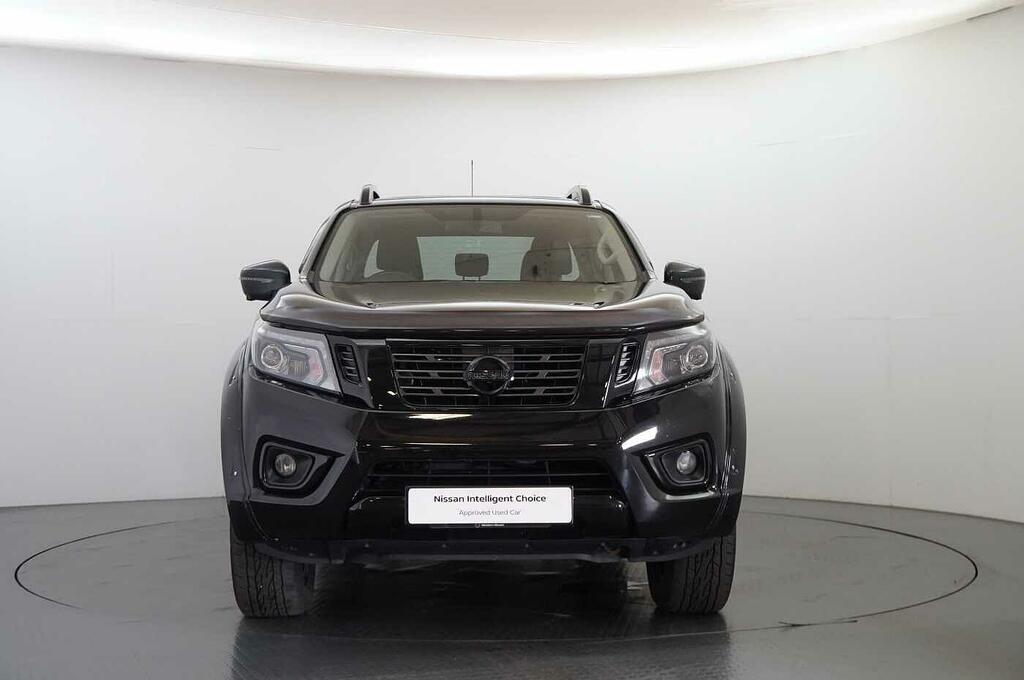 Nissan Navara Double Cab Pick Up N-guard 2.3Dci 190 Tt 4Wd Black #4